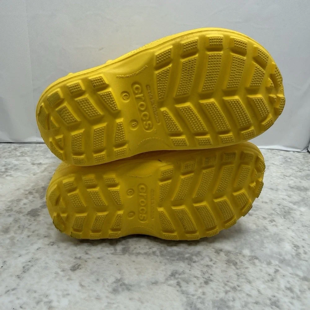 Crocs Handle It Rain Boots Kids C8 Yellow Waterproof Pull On Rubber Boots